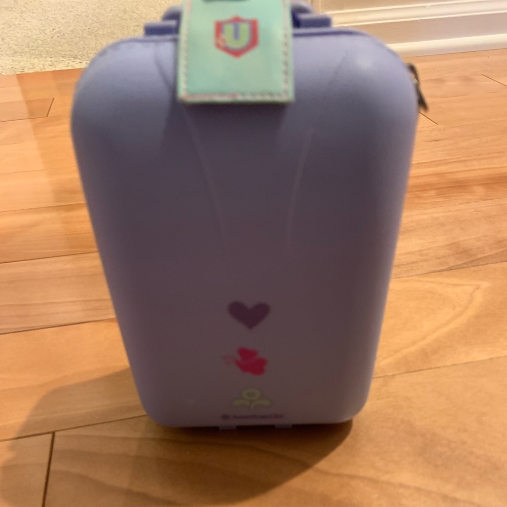 American Girl Luggage - like new. - Picture 2 of 5